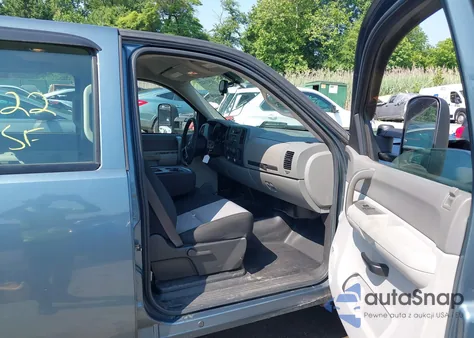 2009 Chevrolet Silverado 1500 Work Truck from USA, damaged, VIN 3GCEK13C09G122717